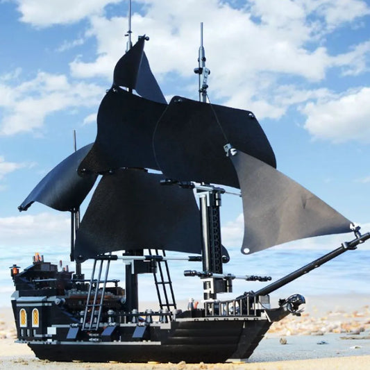 Pirates Of The Caribbean Ship Queen's Revenge Warship Black Pearl Sailboat Building Block Bricks