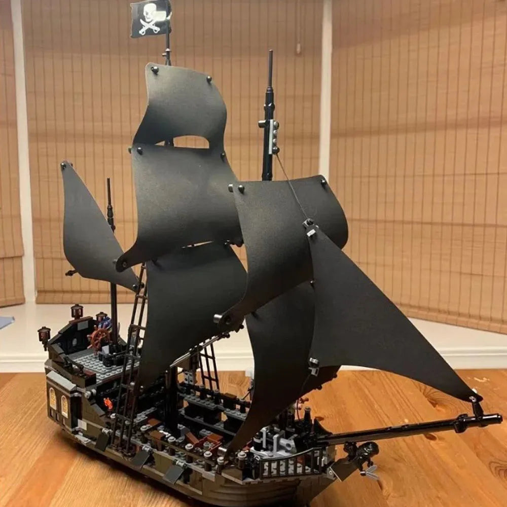 Pirates Of The Caribbean Ship Queen's Revenge Warship Black Pearl Sailboat Building Block Bricks